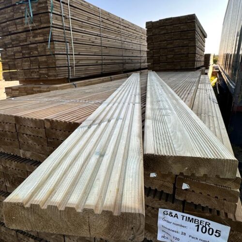 Timber Decking Board Green 28mm x 120mm x 3.6m (12ft) Double sided