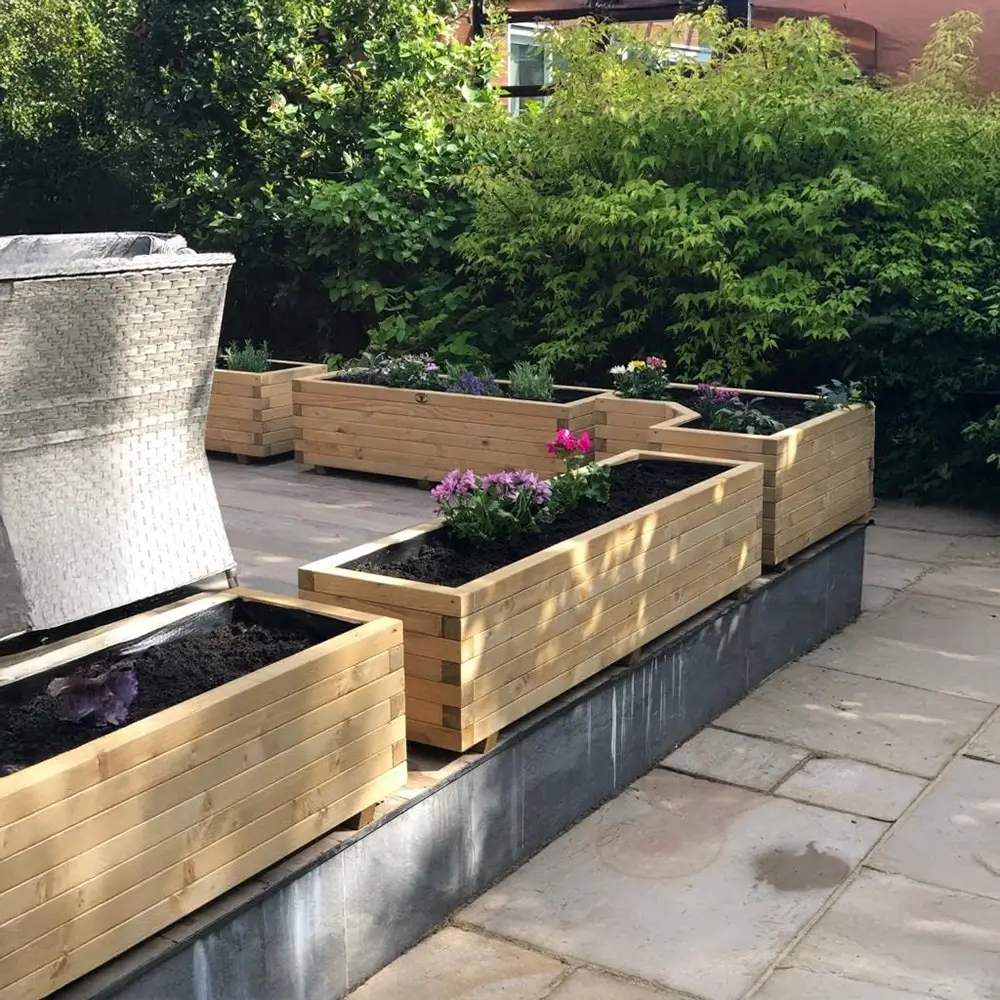 Long-Wooden-Planter for sale | G&A Timber Aberdeenshire