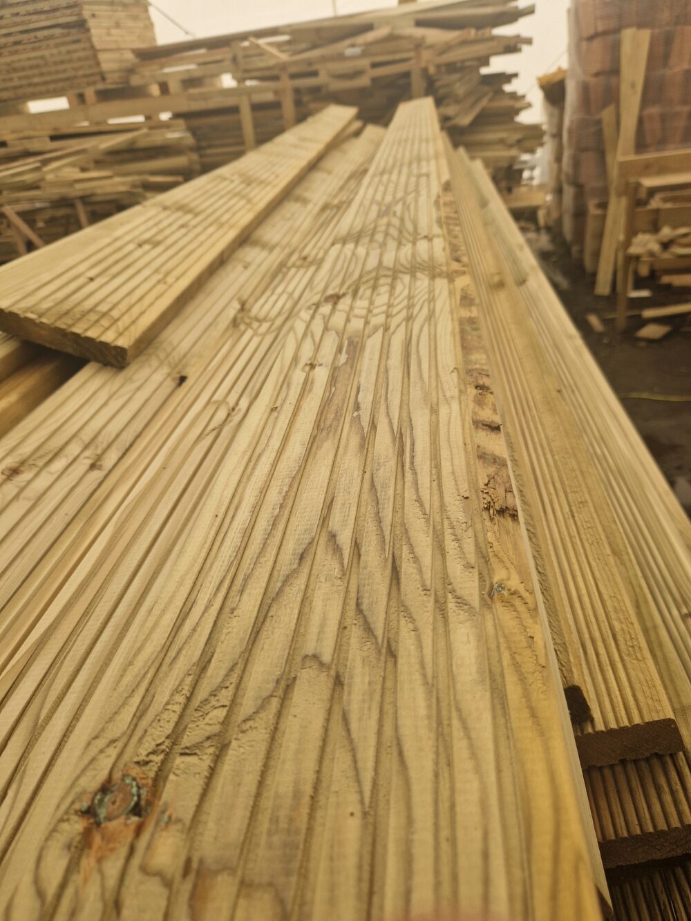 Timber Decking Board Green 28mm×145mm Double sided 2nd class