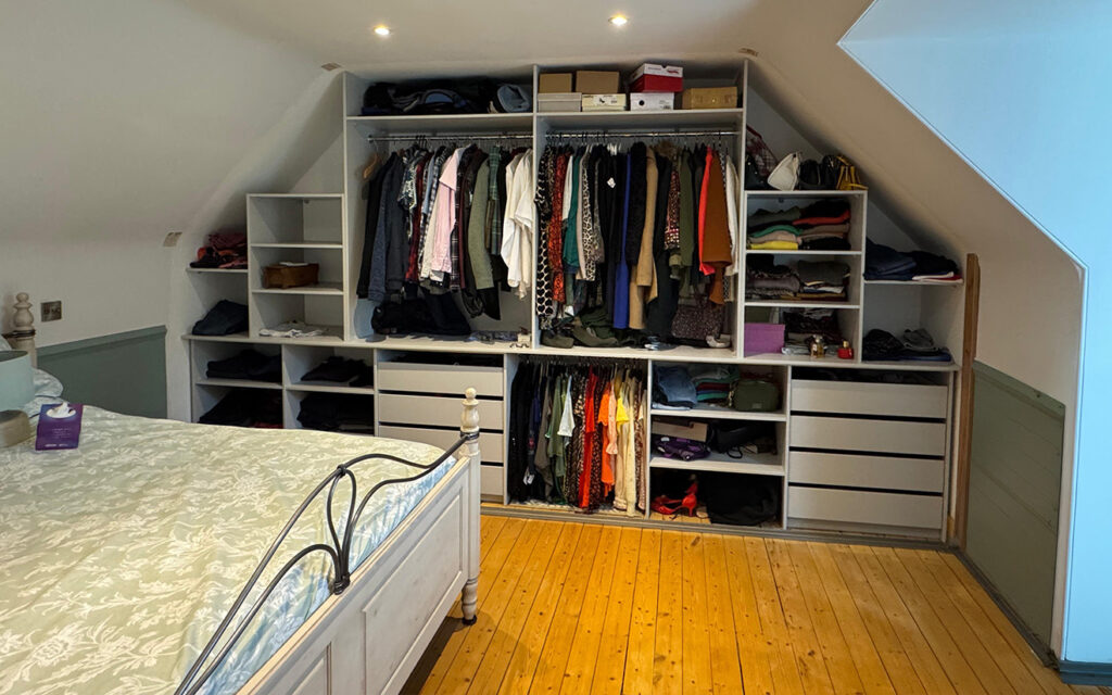 Luxury Walk-In Wardrobes in Edinburgh Scotland -DC Sliding Wardrobes
